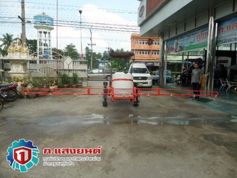 เครื่องพ่นยา 200 ลิตร 9 หัวฉีด